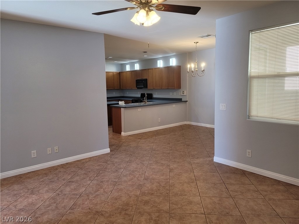 10564 Moultrie Avenue - Photo 7