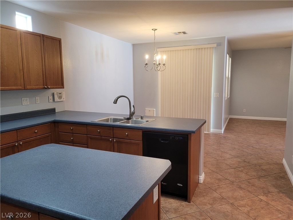 10564 Moultrie Avenue - Photo 12