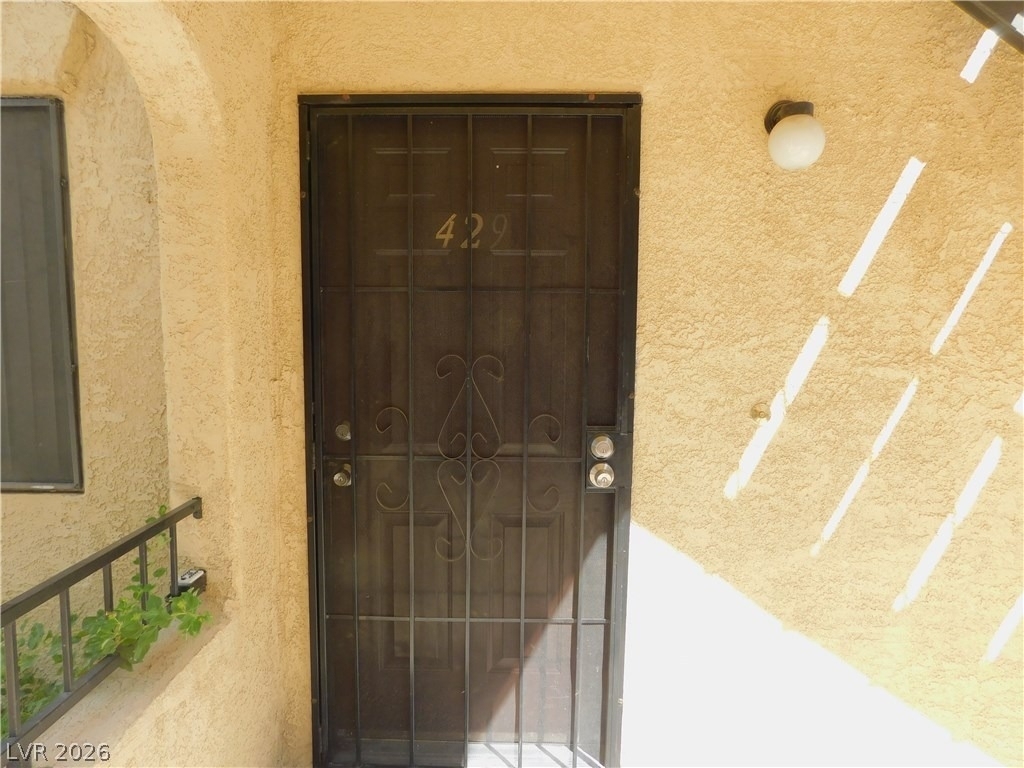 601 Cabrillo Circle - Photo 1