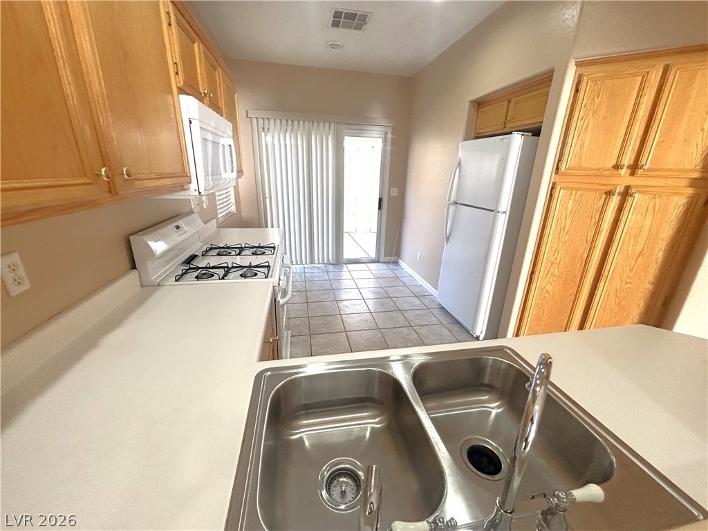 917 Veranda View Avenue - Photo 6