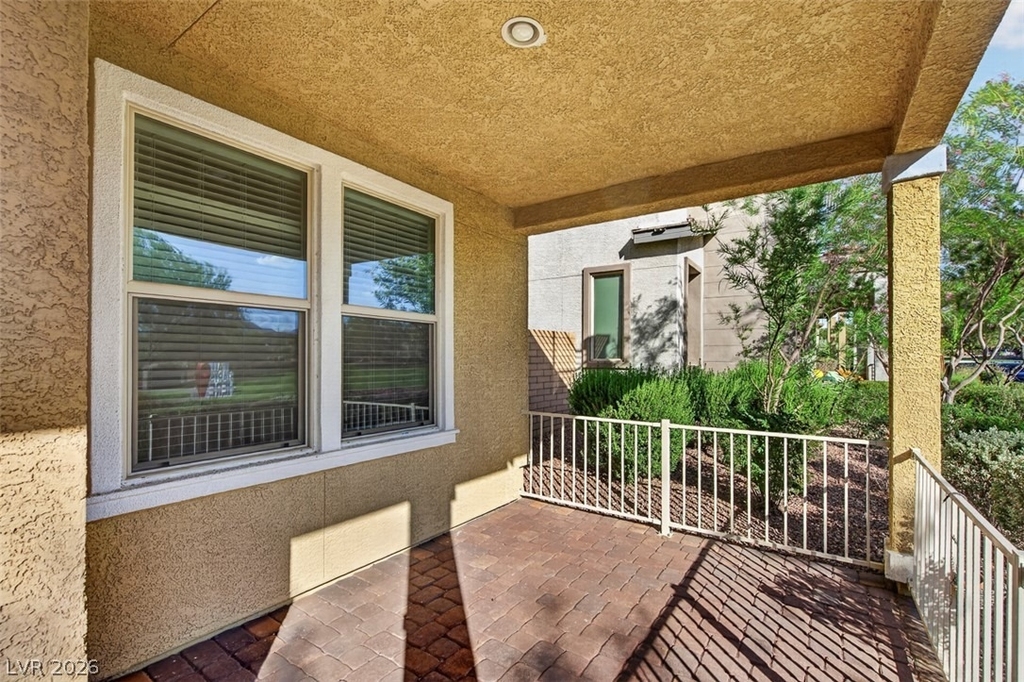 1100 E Sunset Road - Photo 4
