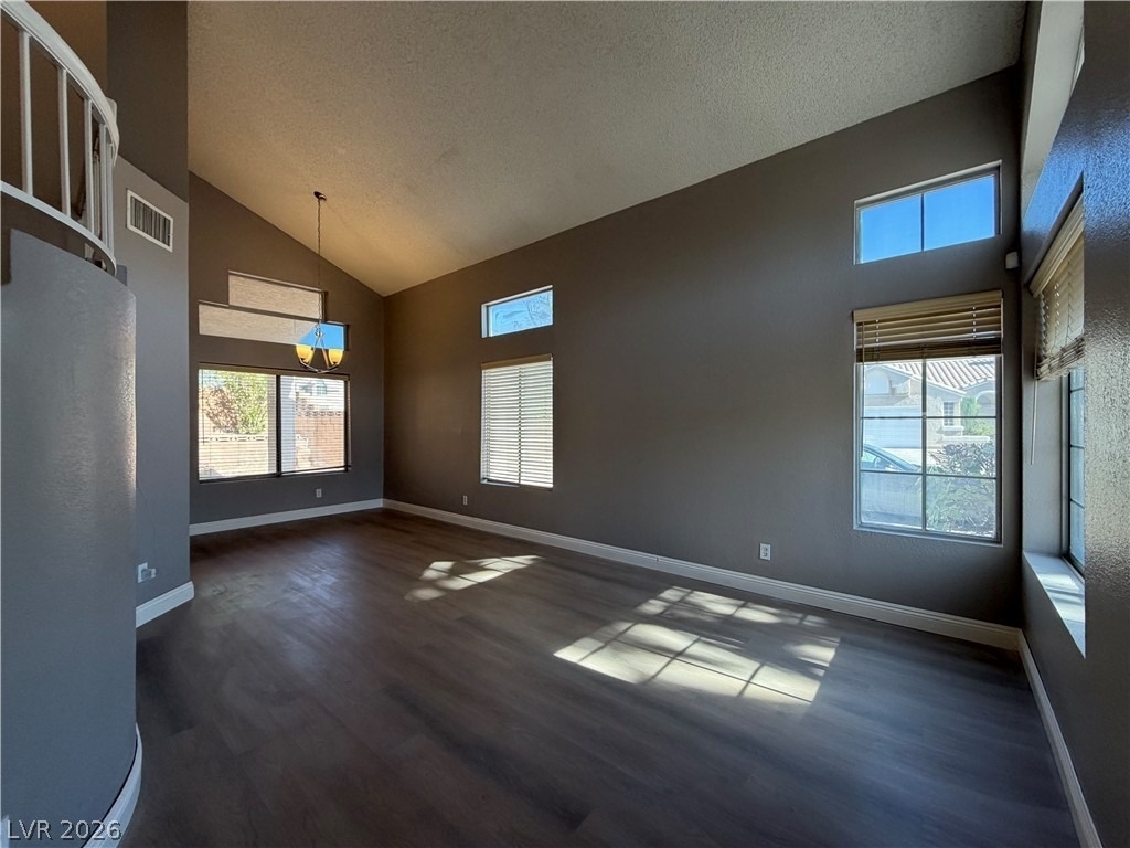 3045 Marsh Court - Photo 4