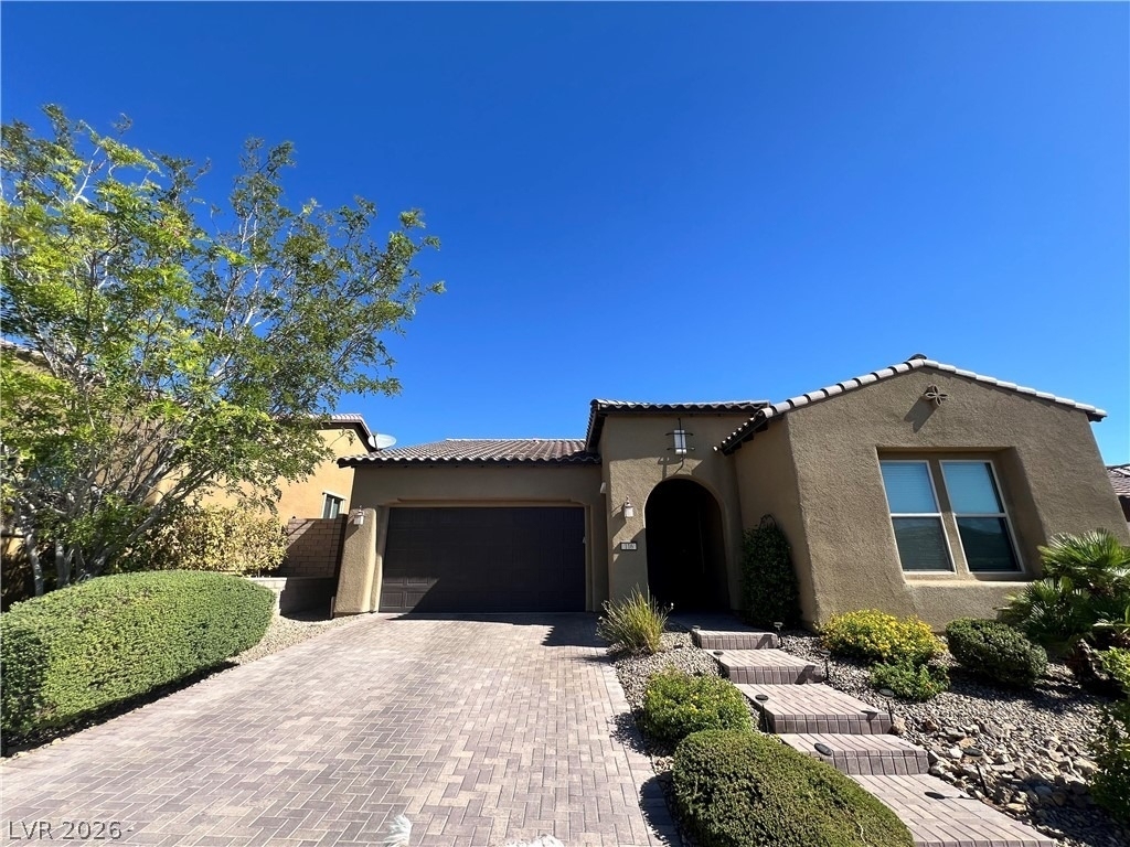 116 Colantonio Court - Photo 0