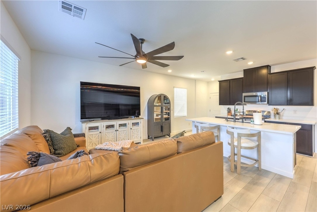7025 Wales Coast Street - Photo 10