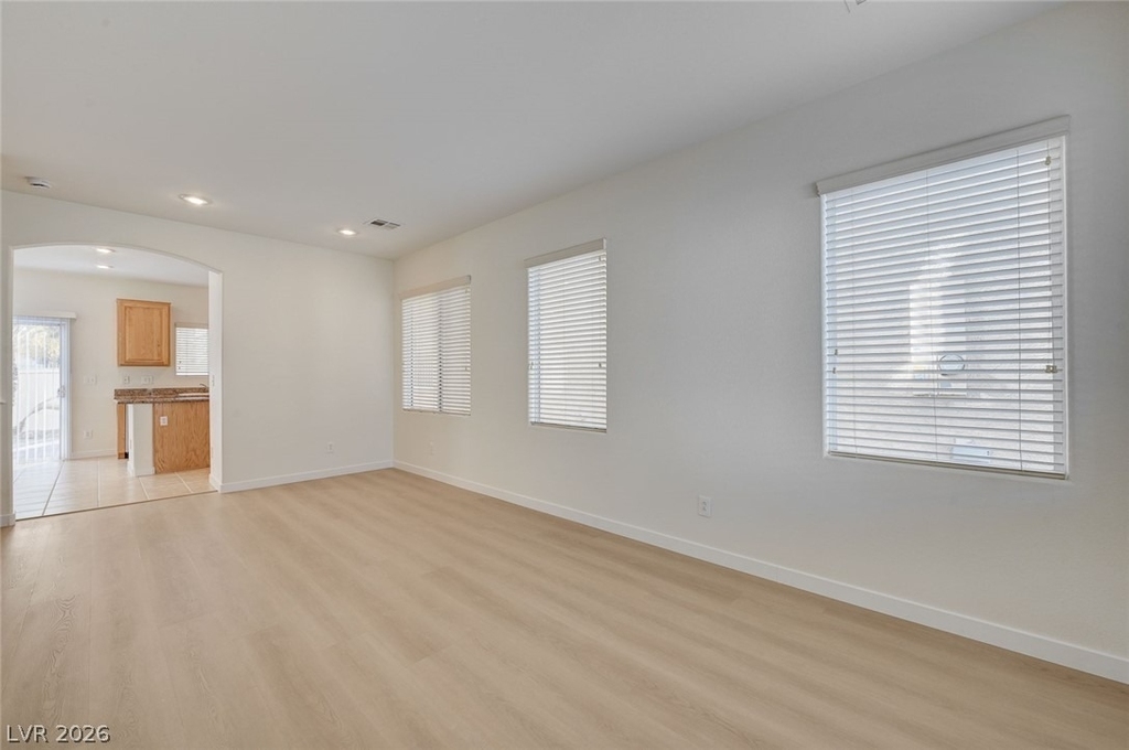 5389 Encino Springs Avenue - Photo 2