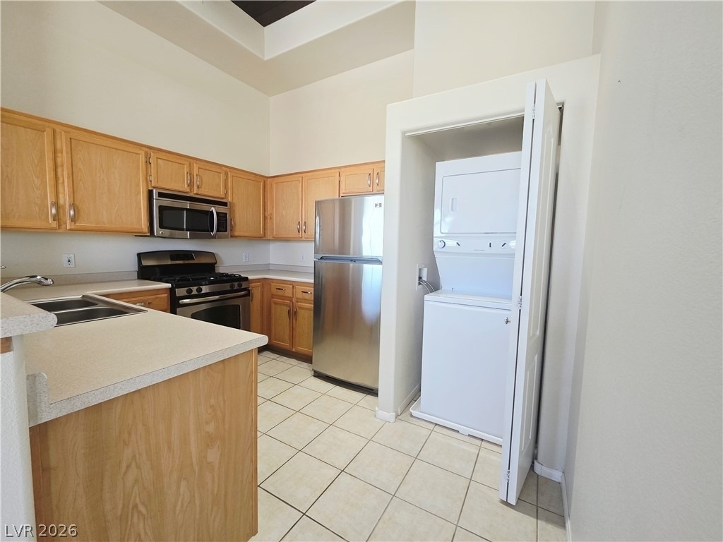 700 W Carnegie Street - Photo 5