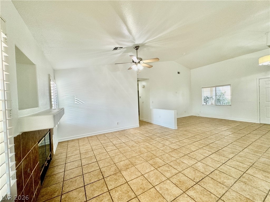 4544 Crimson Leaf Drive - Photo 4