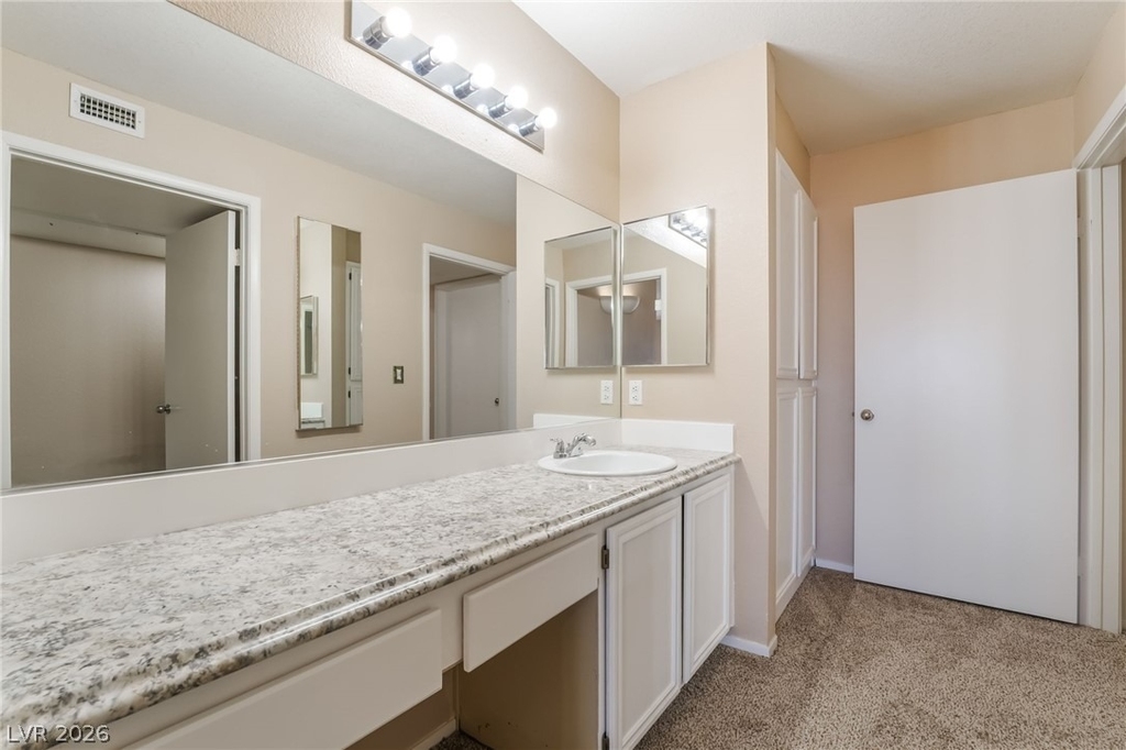 8070 W Russell Road - Photo 11
