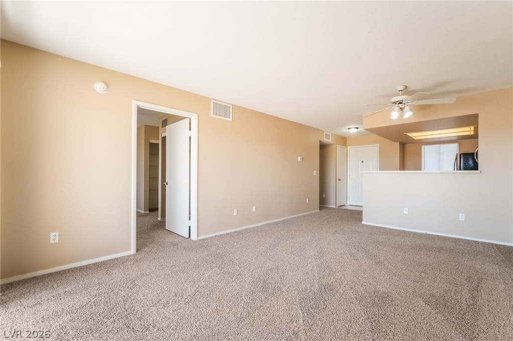 8070 W Russell Road - Photo 4