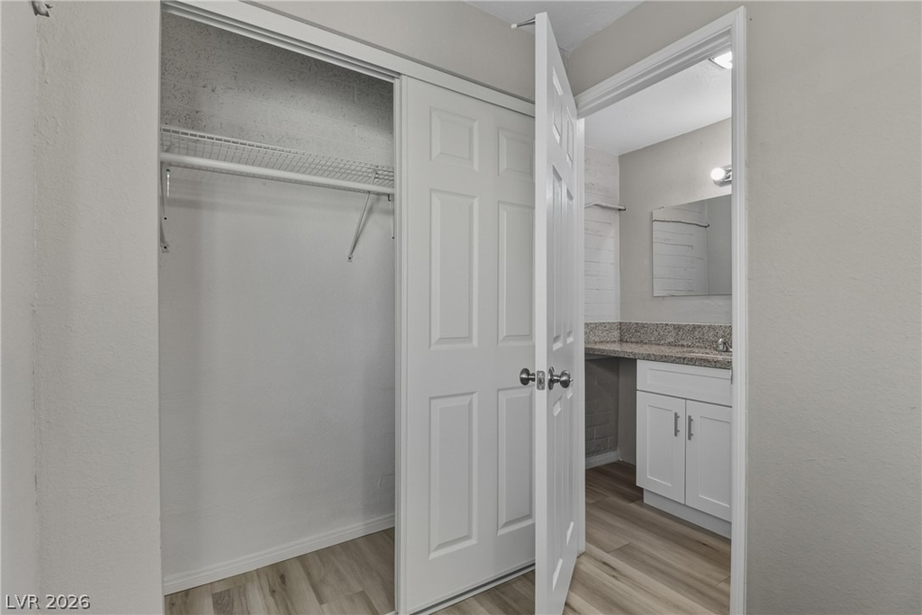 1301 E Ogden Avenue - Photo 18
