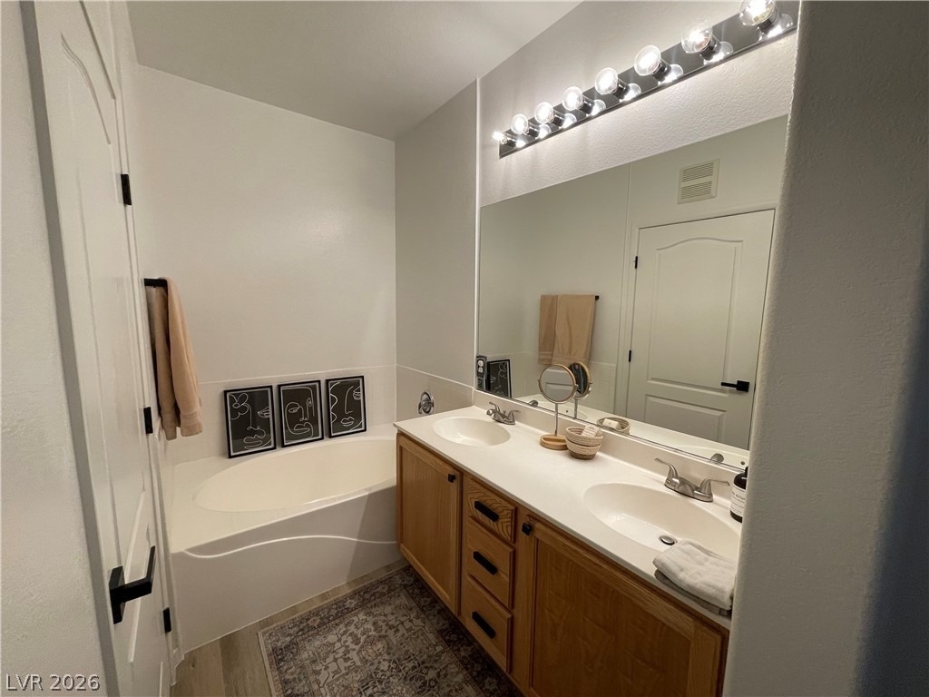 9901 Trailwood Drive - Photo 20