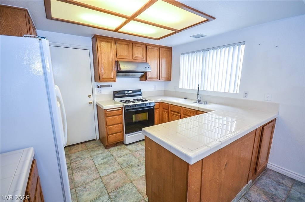 6762 Shelter Lane - Photo 7