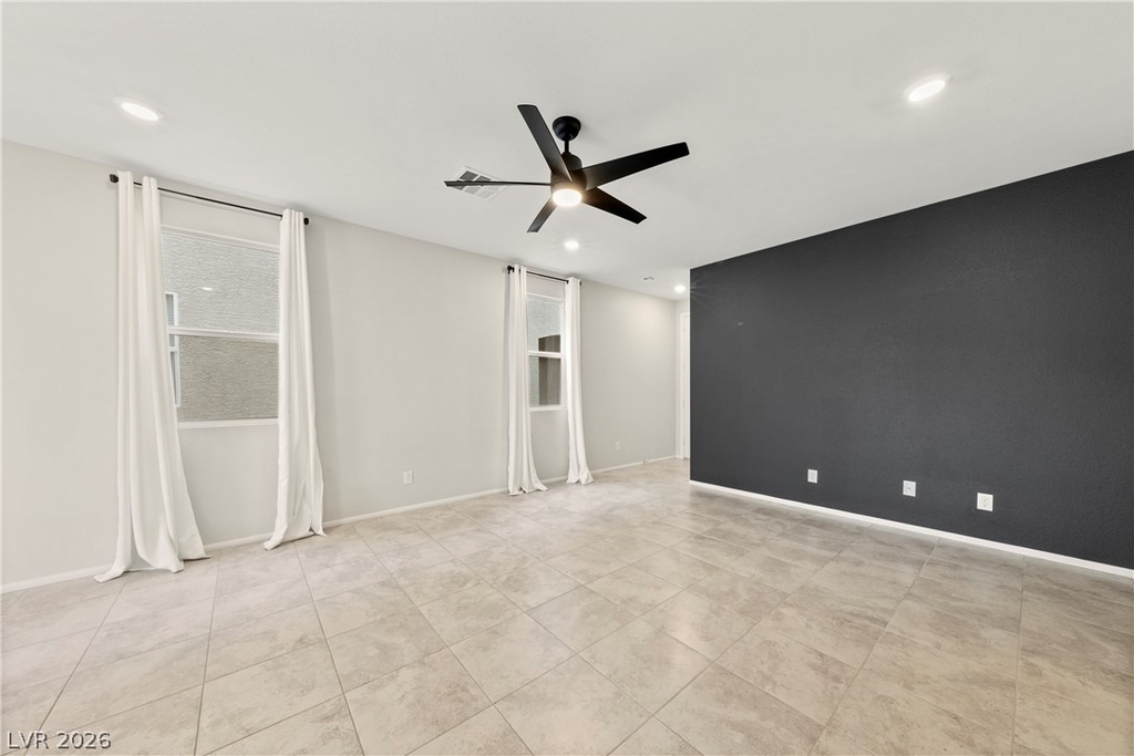 7960 Jaspence Street - Photo 11
