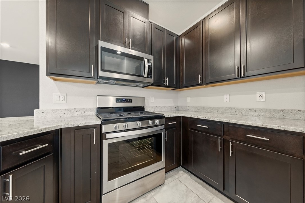 7960 Jaspence Street - Photo 3