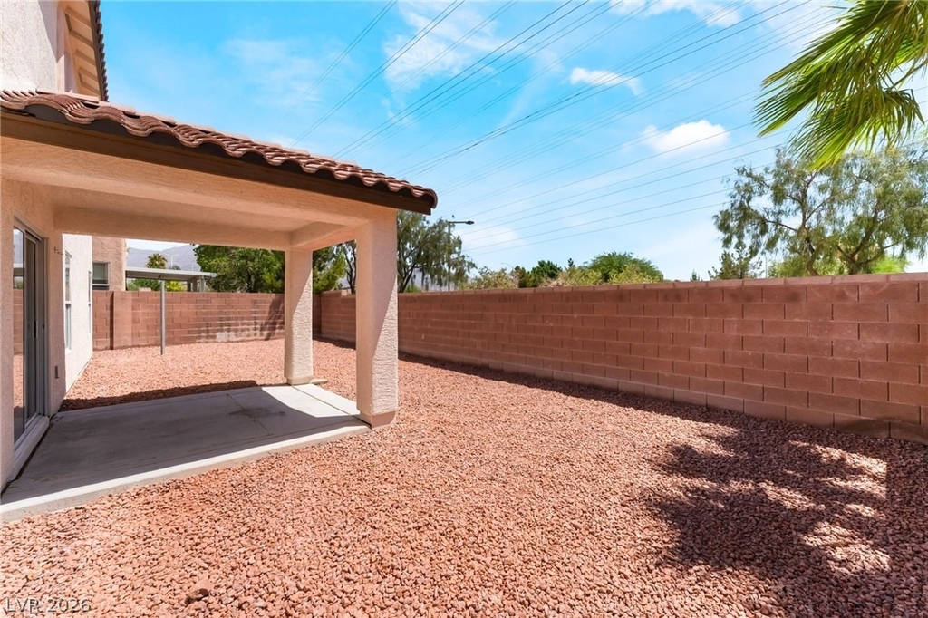 8240 Calico Wind Street - Photo 33