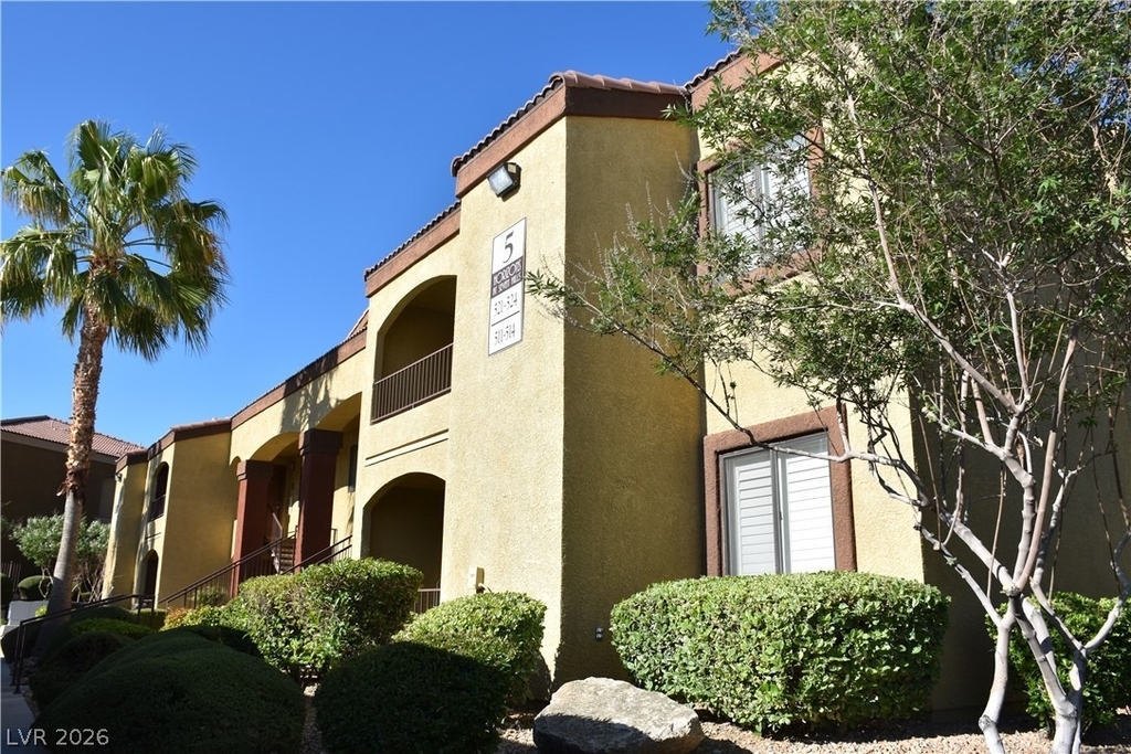 950 Seven Hills Drive - Photo 0