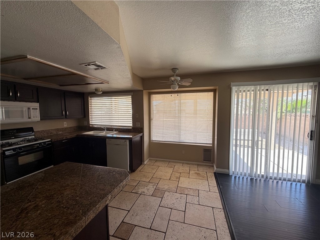 852 Celebration Drive - Photo 17