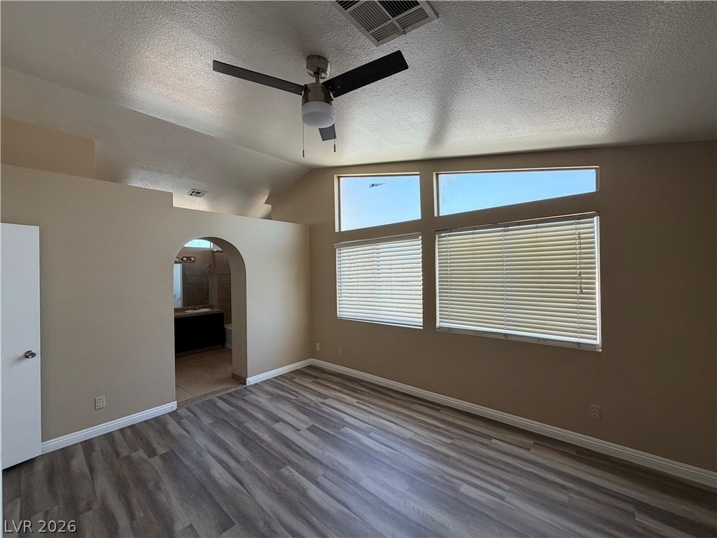 852 Celebration Drive - Photo 26