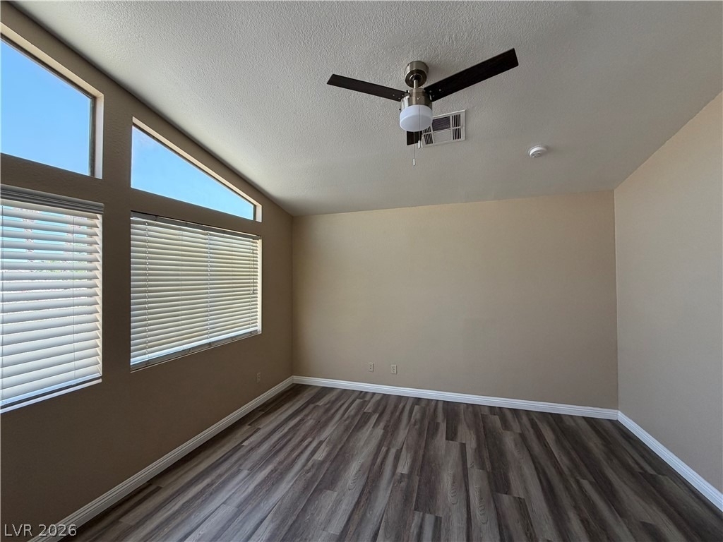 852 Celebration Drive - Photo 25