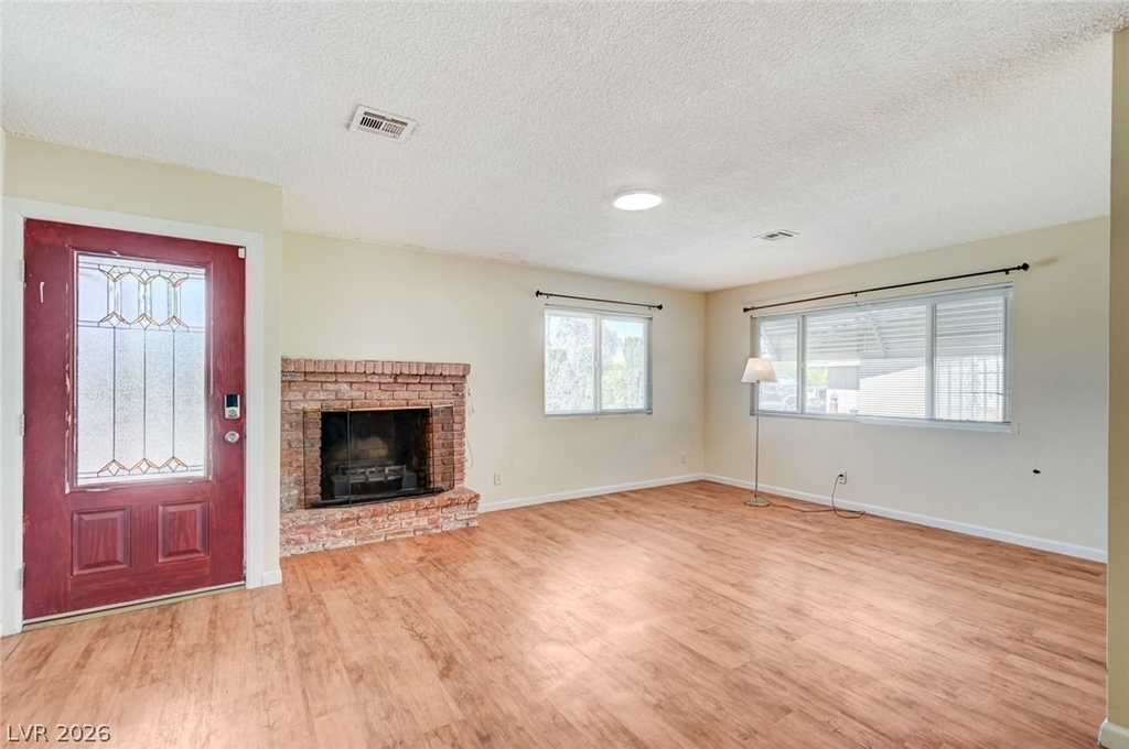3917 W Oakey Boulevard - Photo 4