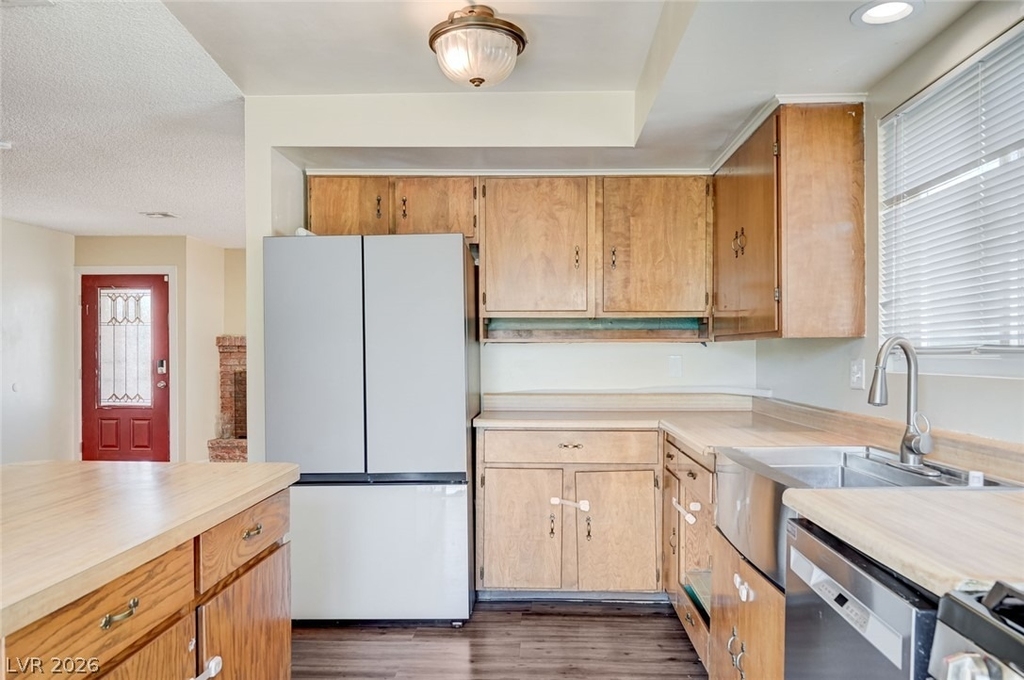 3917 W Oakey Boulevard - Photo 12