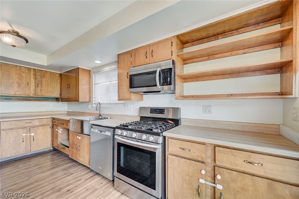 3917 W Oakey Boulevard - Photo 9
