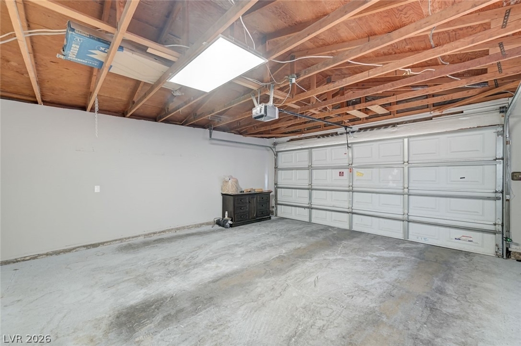 3917 W Oakey Boulevard - Photo 34