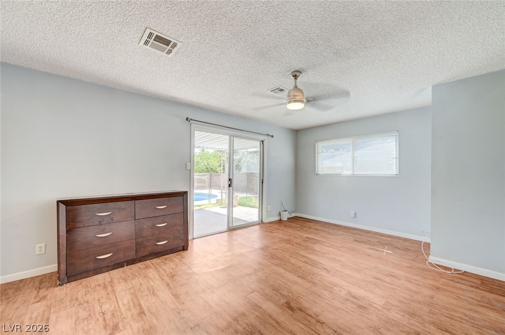 3917 W Oakey Boulevard - Photo 13