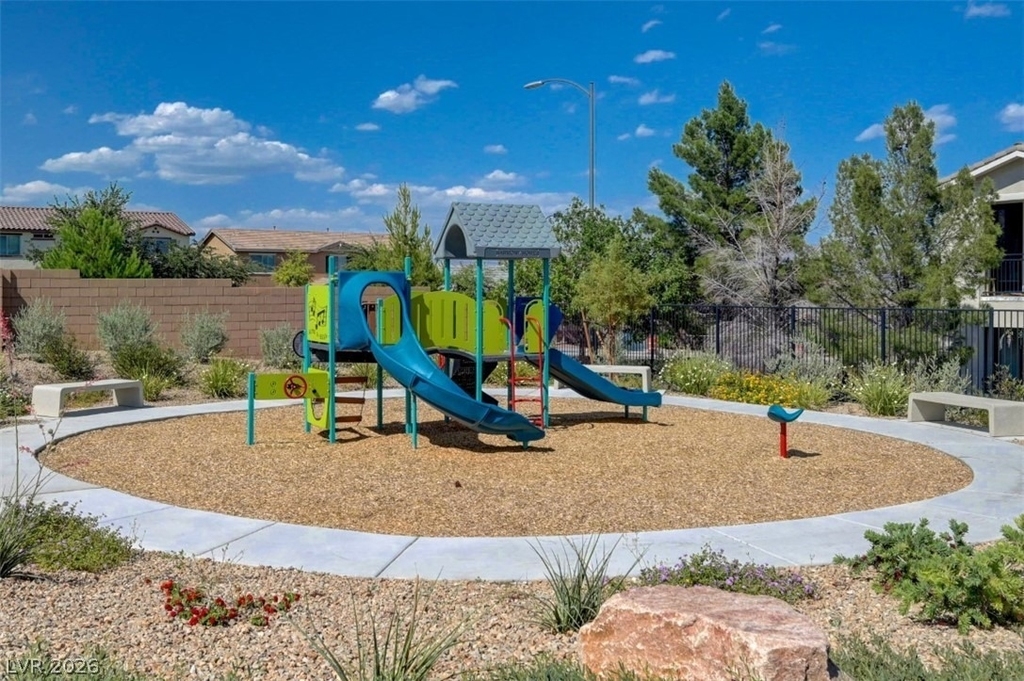 10772 Paget Court - Photo 41