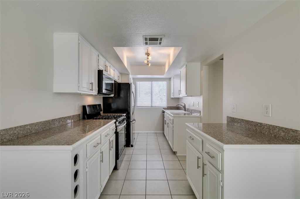 784 Anne Lane - Photo 8