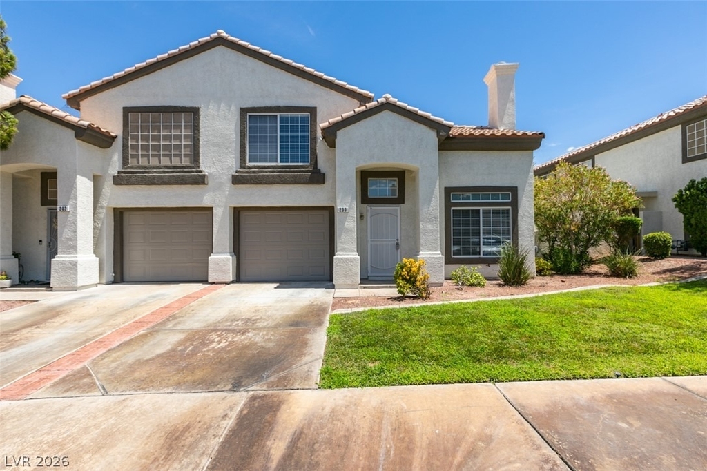 200 Luninborg Street - Photo 0