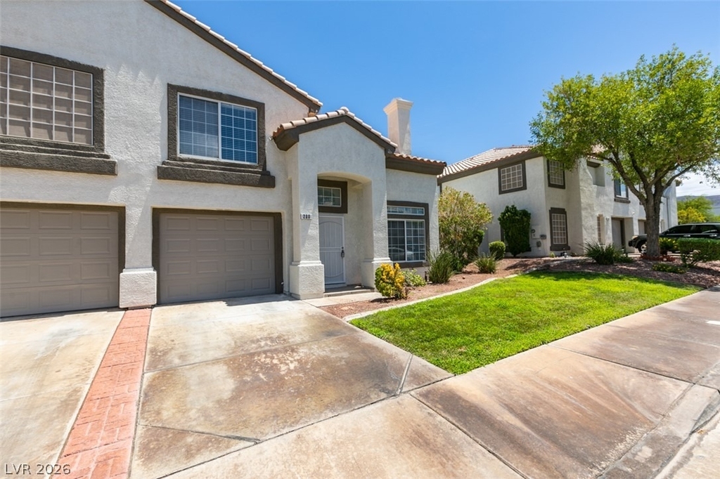 200 Luninborg Street - Photo 3
