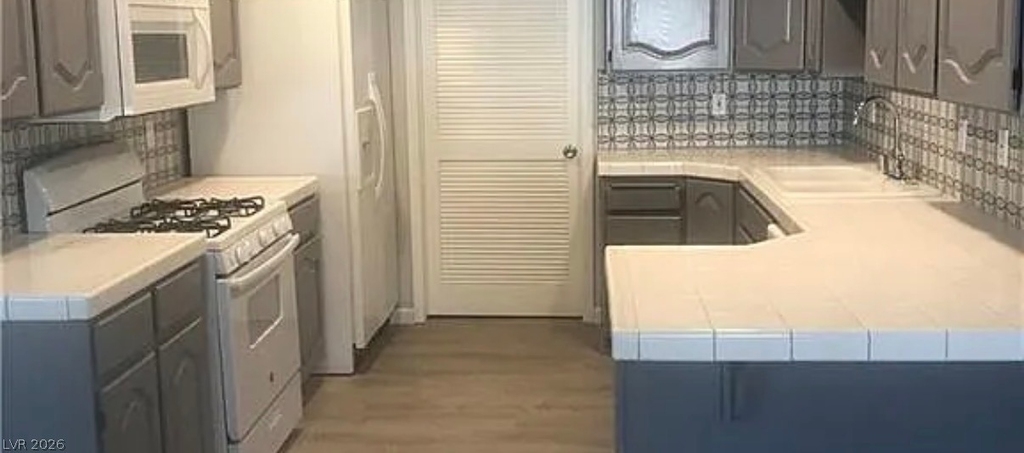700 Capri Drive - Photo 0