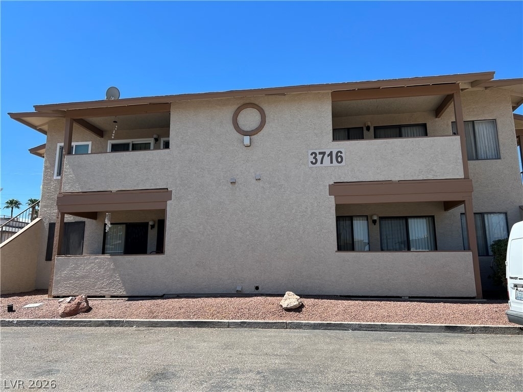 3716 Snorkel Circle - Photo 0