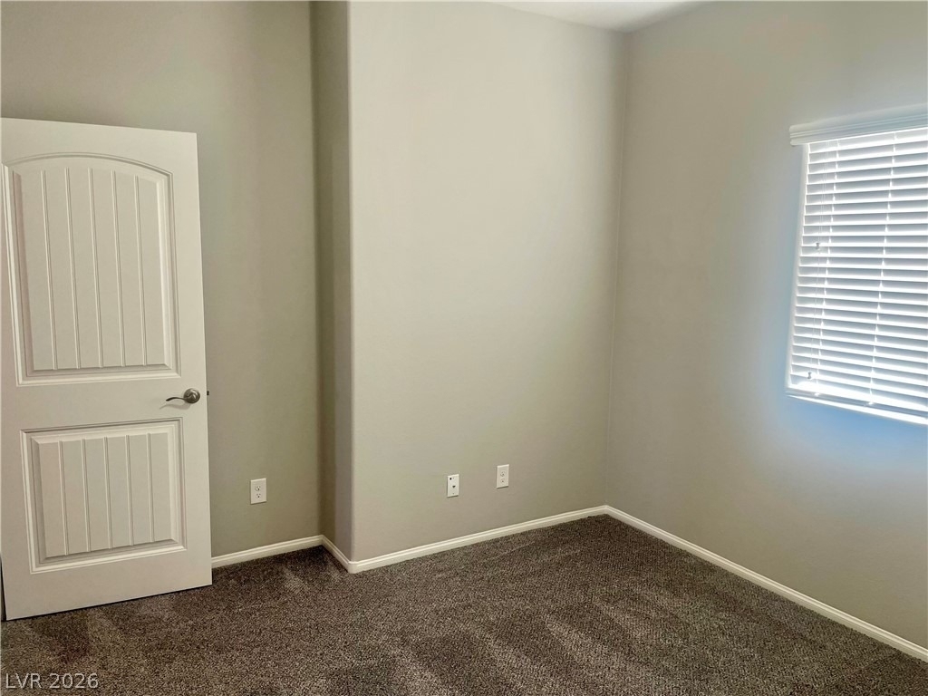 8365 S Pioneer Way - Photo 30