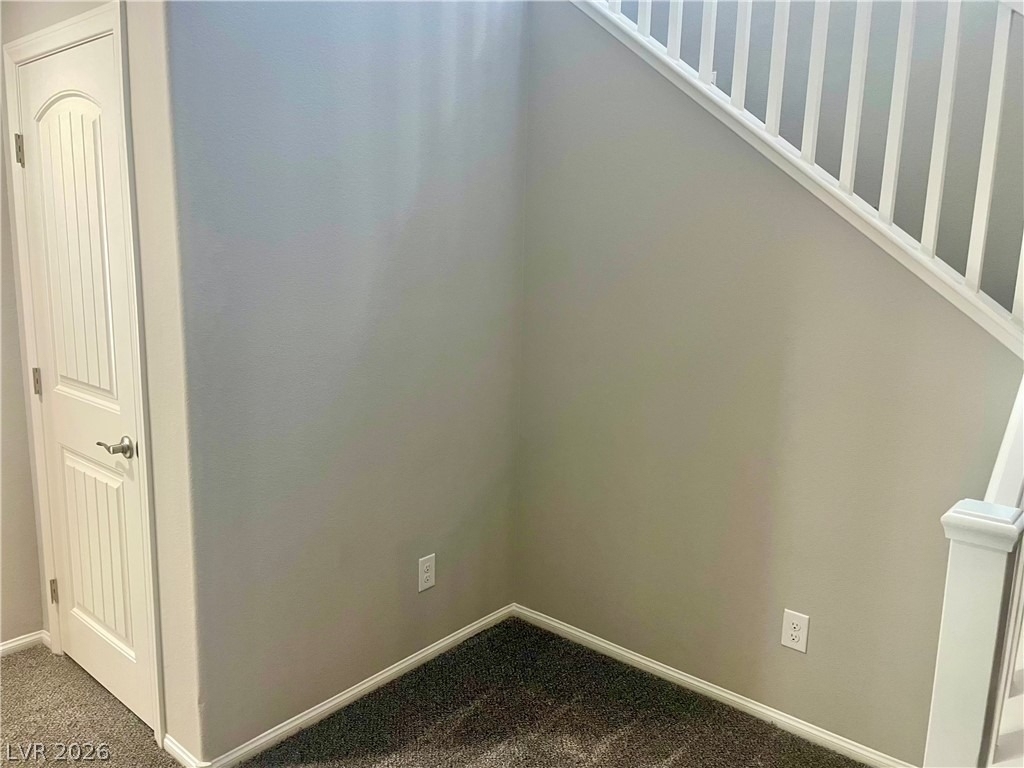8365 S Pioneer Way - Photo 36