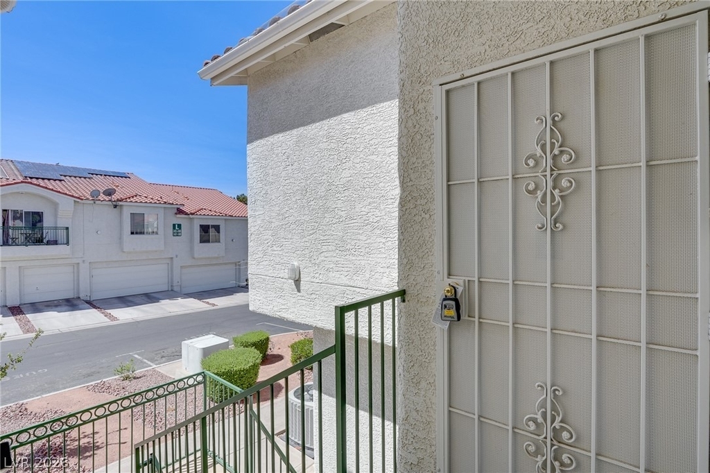 6201 E Lake Mead Boulevard - Photo 9