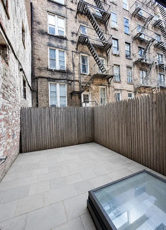 53 Leroy Street - Photo 6