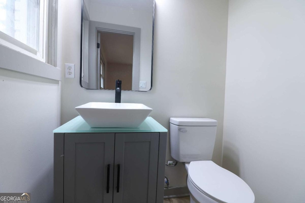 4396 Greenleaf Circle - Photo 17