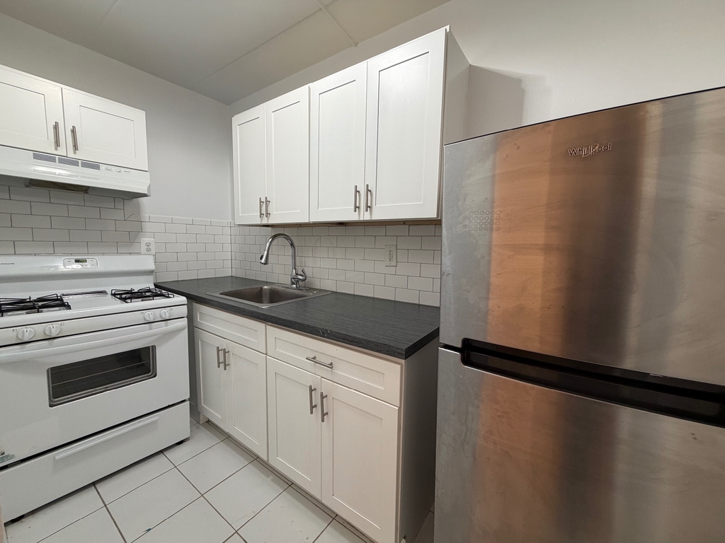 111 North 3rd Avenue - Photo 4