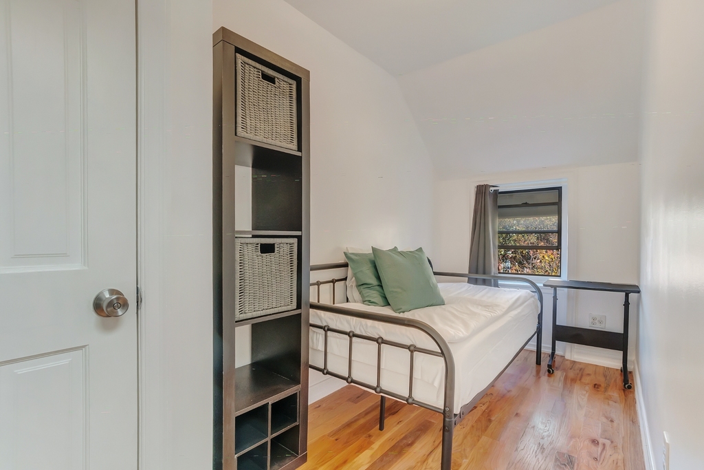 174 Herkimer Street - Photo 9