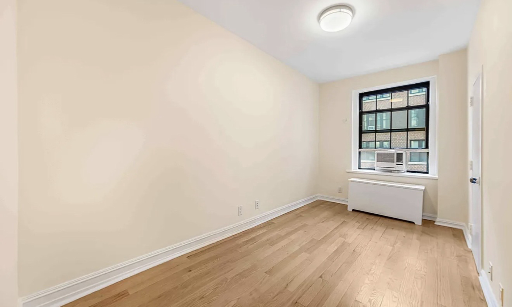 107 East 63rd Street - Photo 6