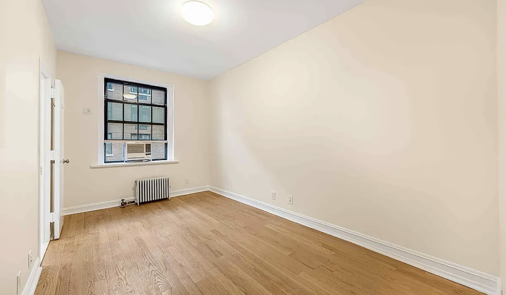 107 East 63rd Street - Photo 5