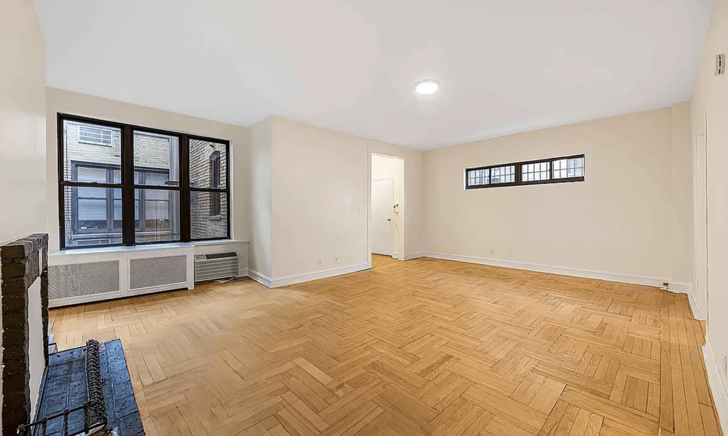 107 East 63rd Street - Photo 8