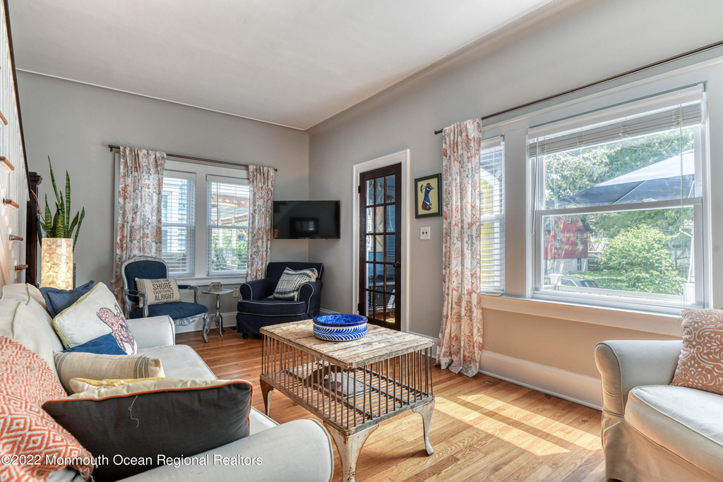 1505 Emory Street - Photo 9