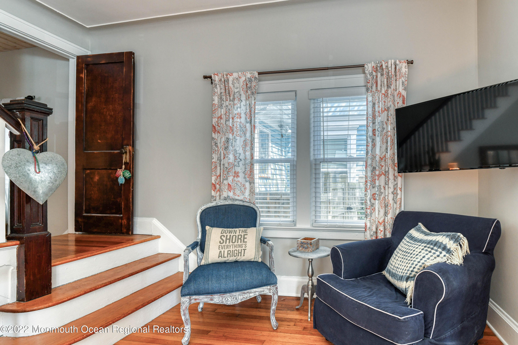 1505 Emory Street - Photo 10