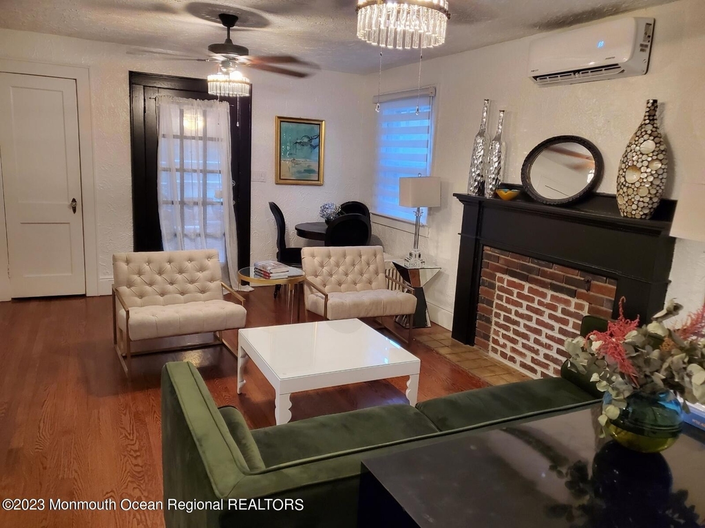 232 Jerome Avenue - Photo 2