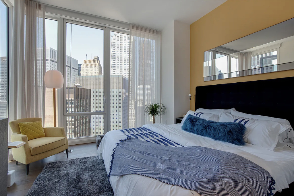 East 44th Street - Photo 4