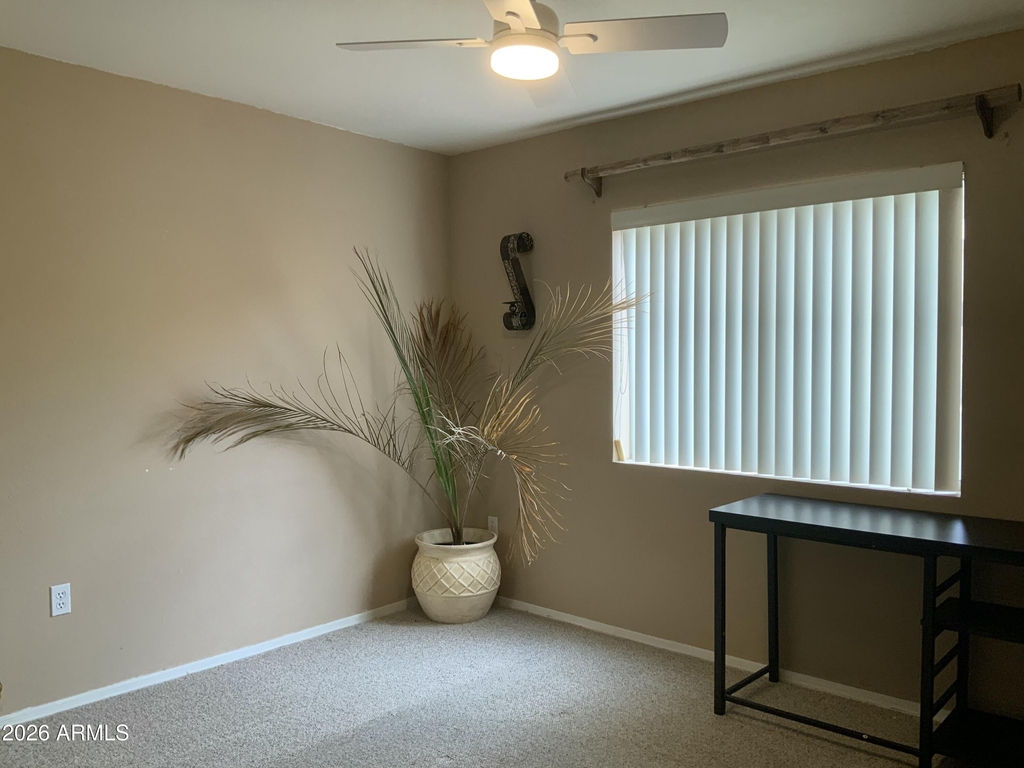 9745 N 95th Street - Photo 19