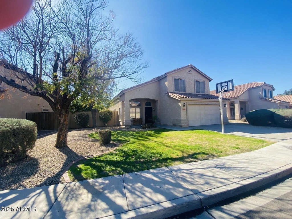 7203 W Irma Lane - Photo 0